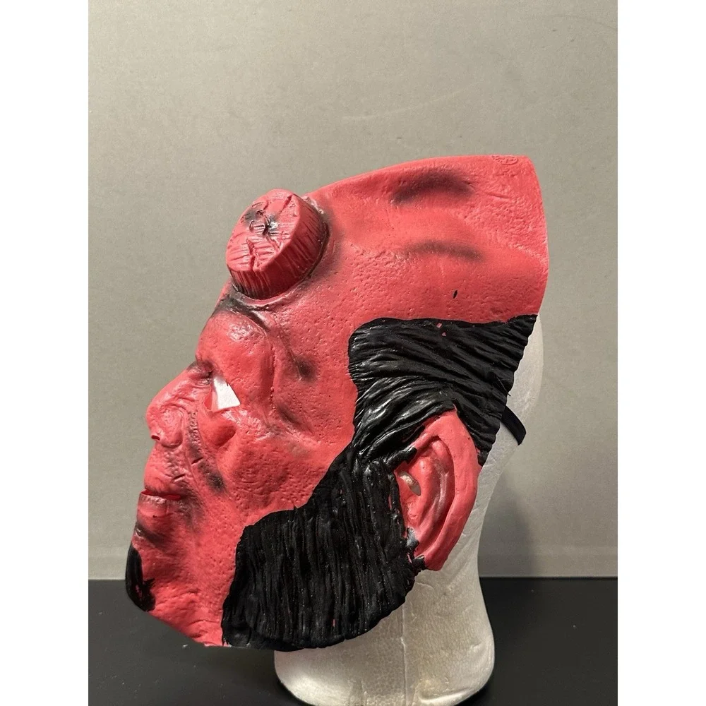 Hellboy Cosplay Mask‎ Vynil